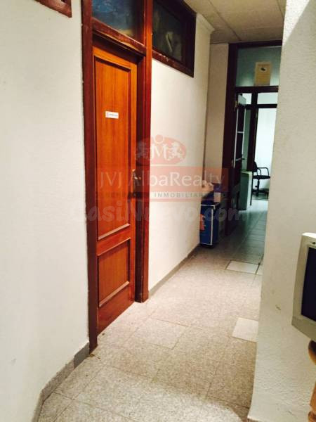 SE VENDE LOCAL COMERCIAL 2 º LINEA COMERCIAL 100 M - foto 5