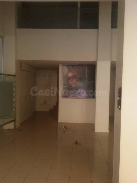 SE ALQUILA LOCAL EN ZONA CENTRO - foto 2