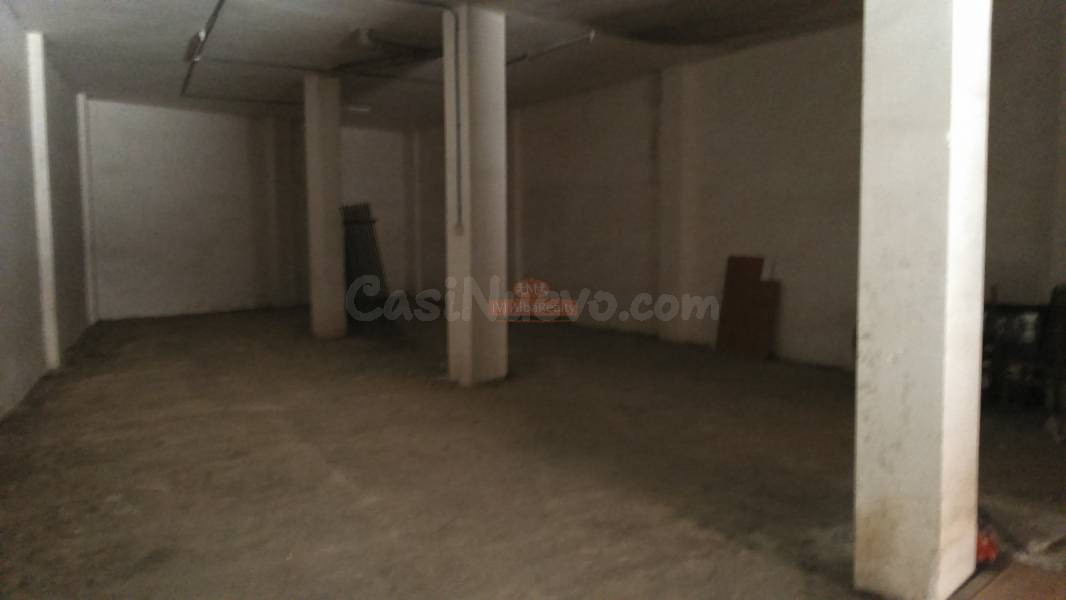SE VENDE O ALQUILA GRAN LOCAL DIAFANO, DE 250mts Y MUY CÉNTRICO.