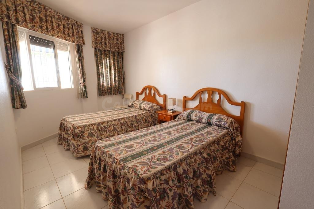 Apartamento en alquiler. Vistas al mar - Disponible Junio y  - foto 3
