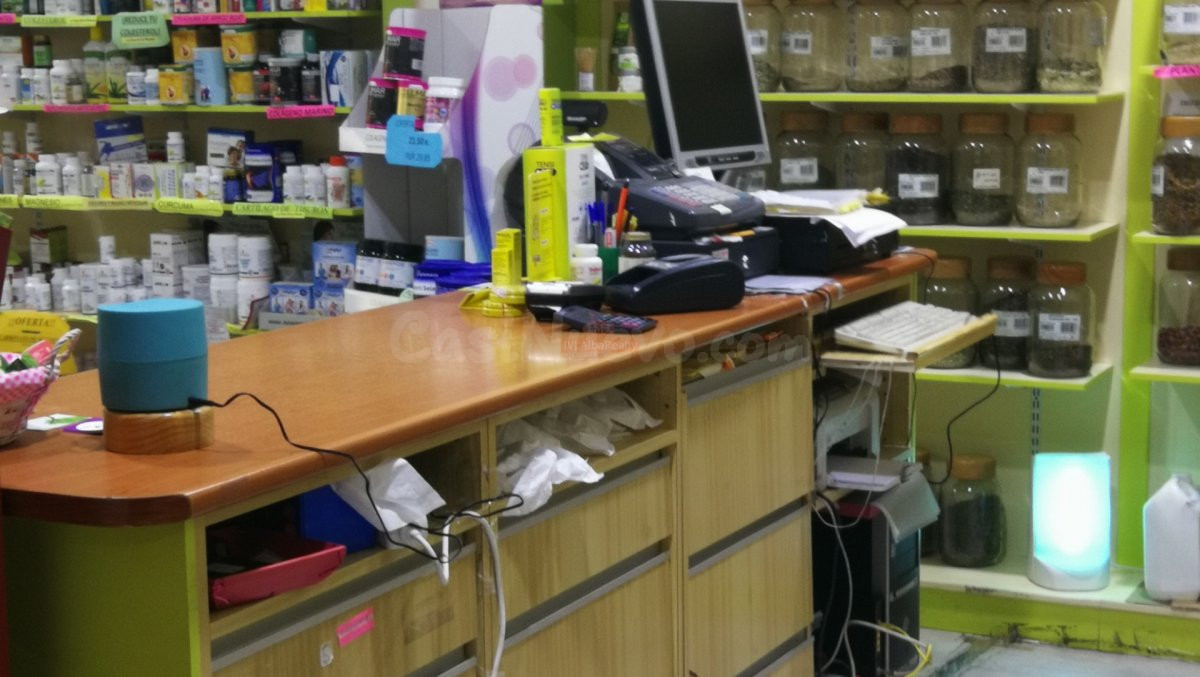 SE VENDE LOCAL COMERCIAL PARA INVERSORES, CON ACTIVIDAD MONT - foto 3
