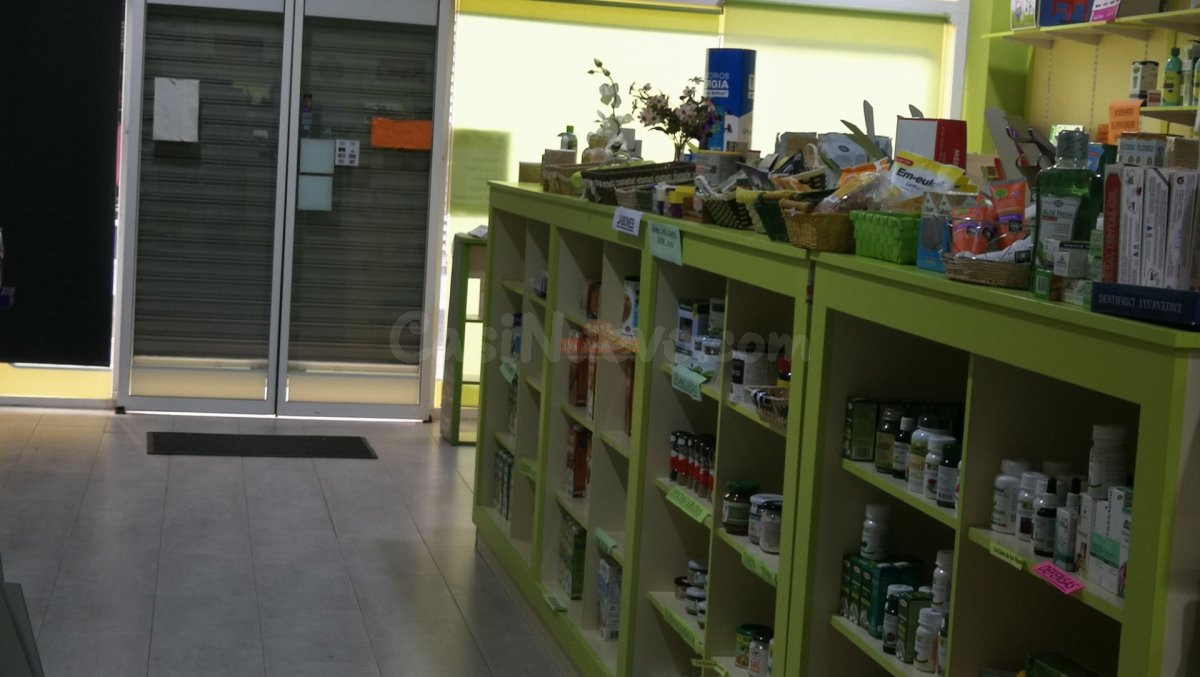 SE VENDE LOCAL COMERCIAL PARA INVERSORES, CON ACTIVIDAD MONT - foto 4