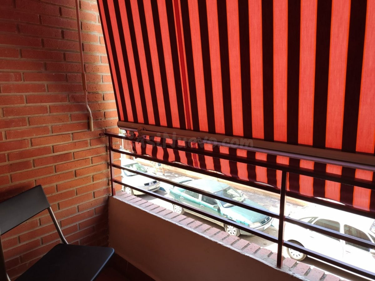 SE ALQUILA VIVIENDA PARA ESTUDIANTES (4 DORMT. Y 2 BAÑOS )ZO - foto 3