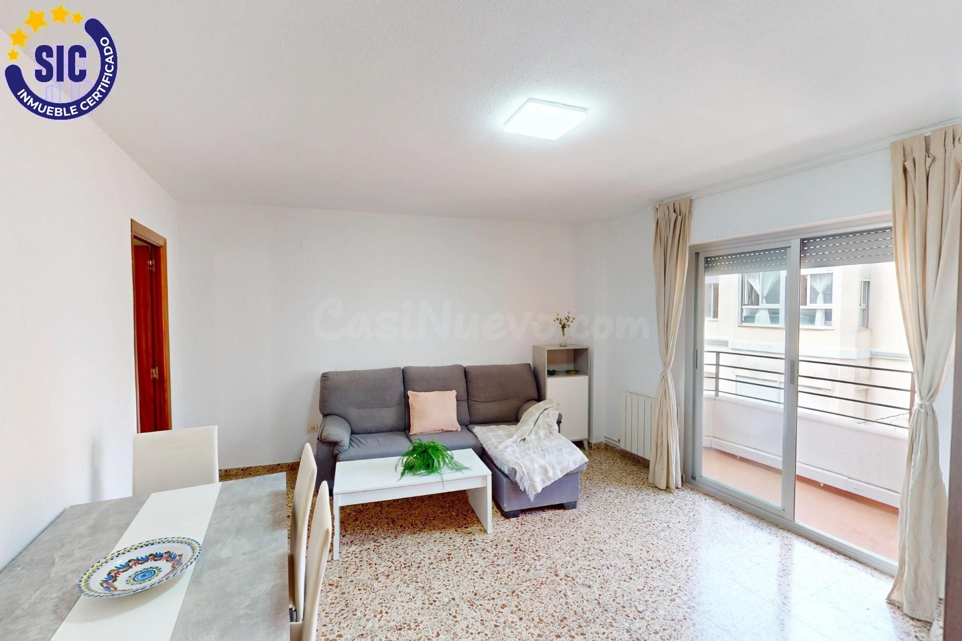 Piso con garaje entre la Avda del Mar y Hermanos Bou de Castellón de la Plana en zona muy demandada - foto 4