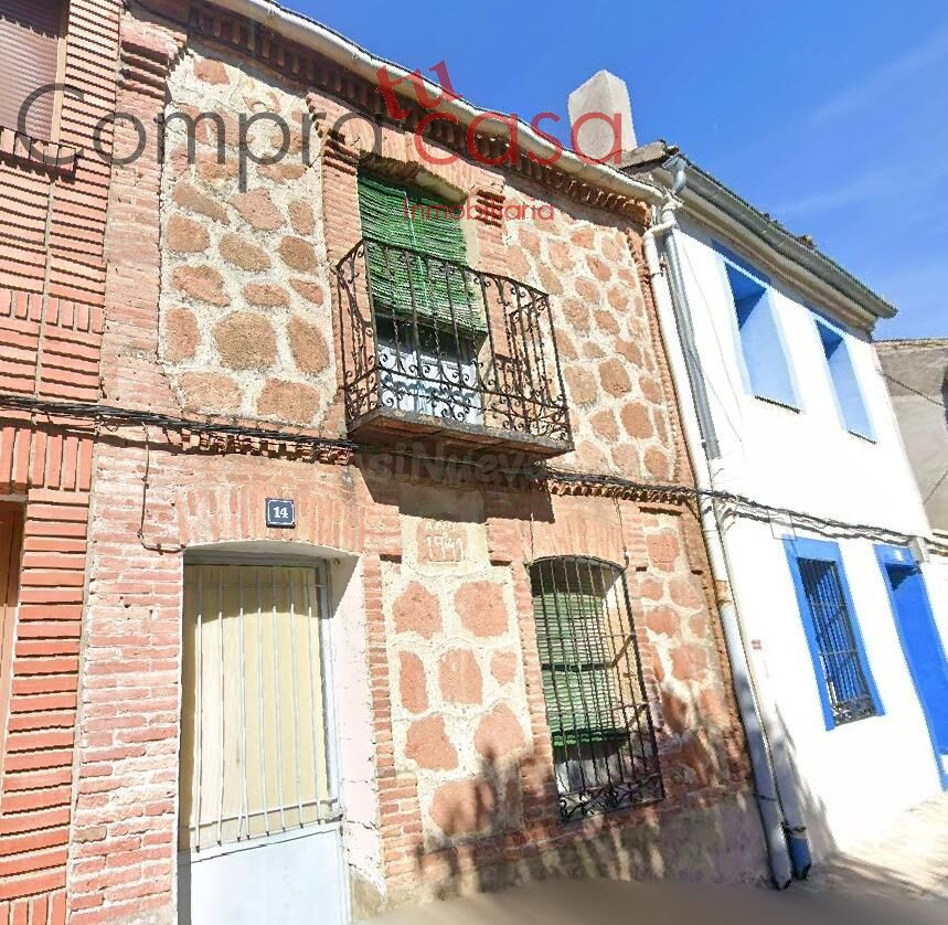 VENTA.-.CASA DE PUEBLO.-.FUENTEPELAYO