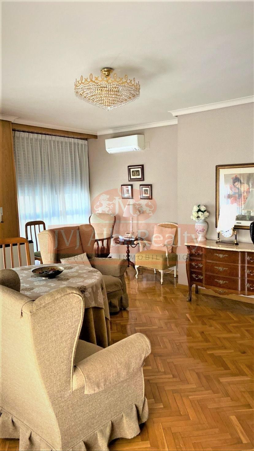 EN VENTA ATRACTIVO APARTAMENTO EN PLAZA DEL ALTOZANO - foto 3