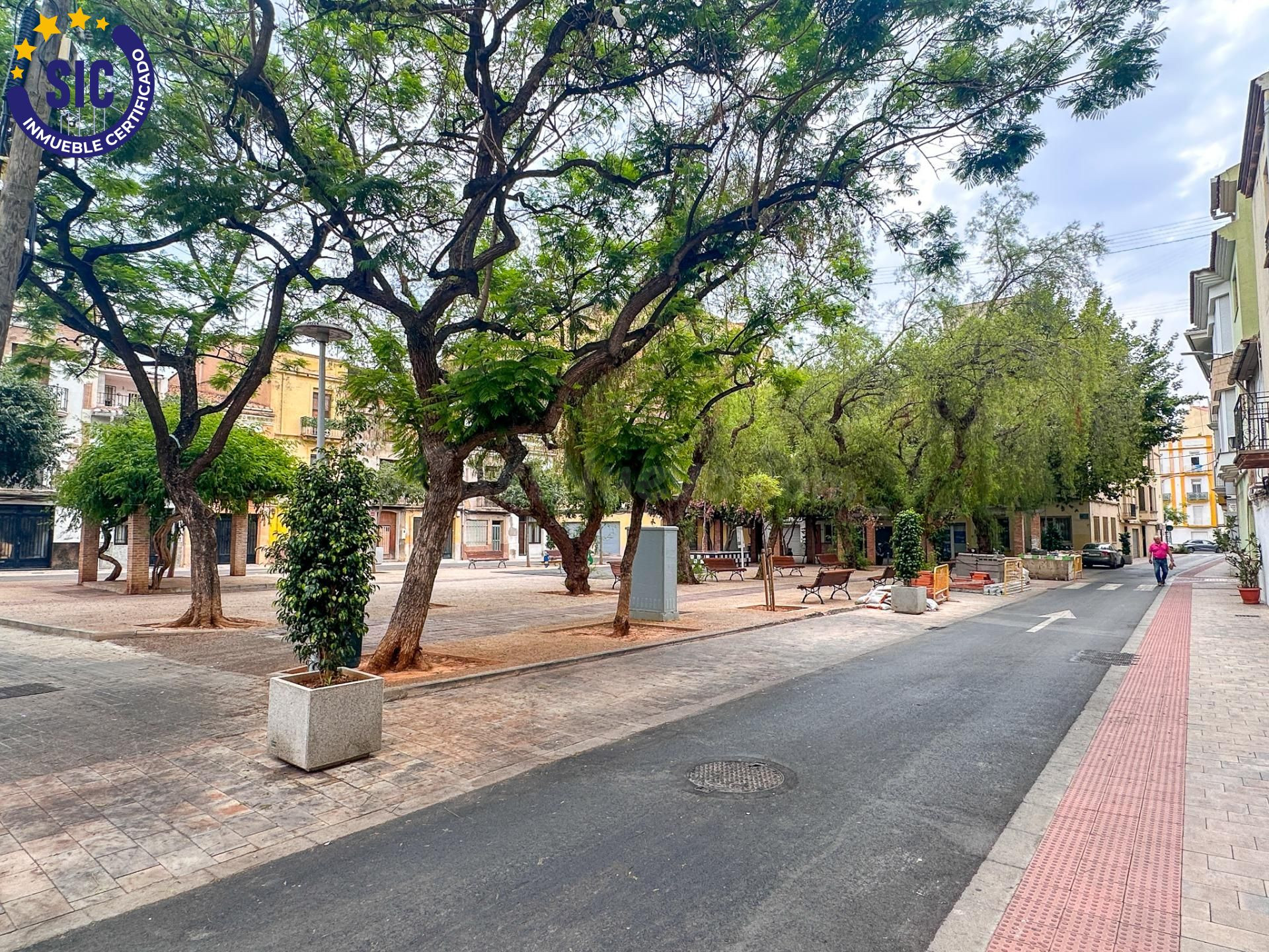 Estudio en zona de bajas emisiones en el Raval de Castellón para reformar con patio