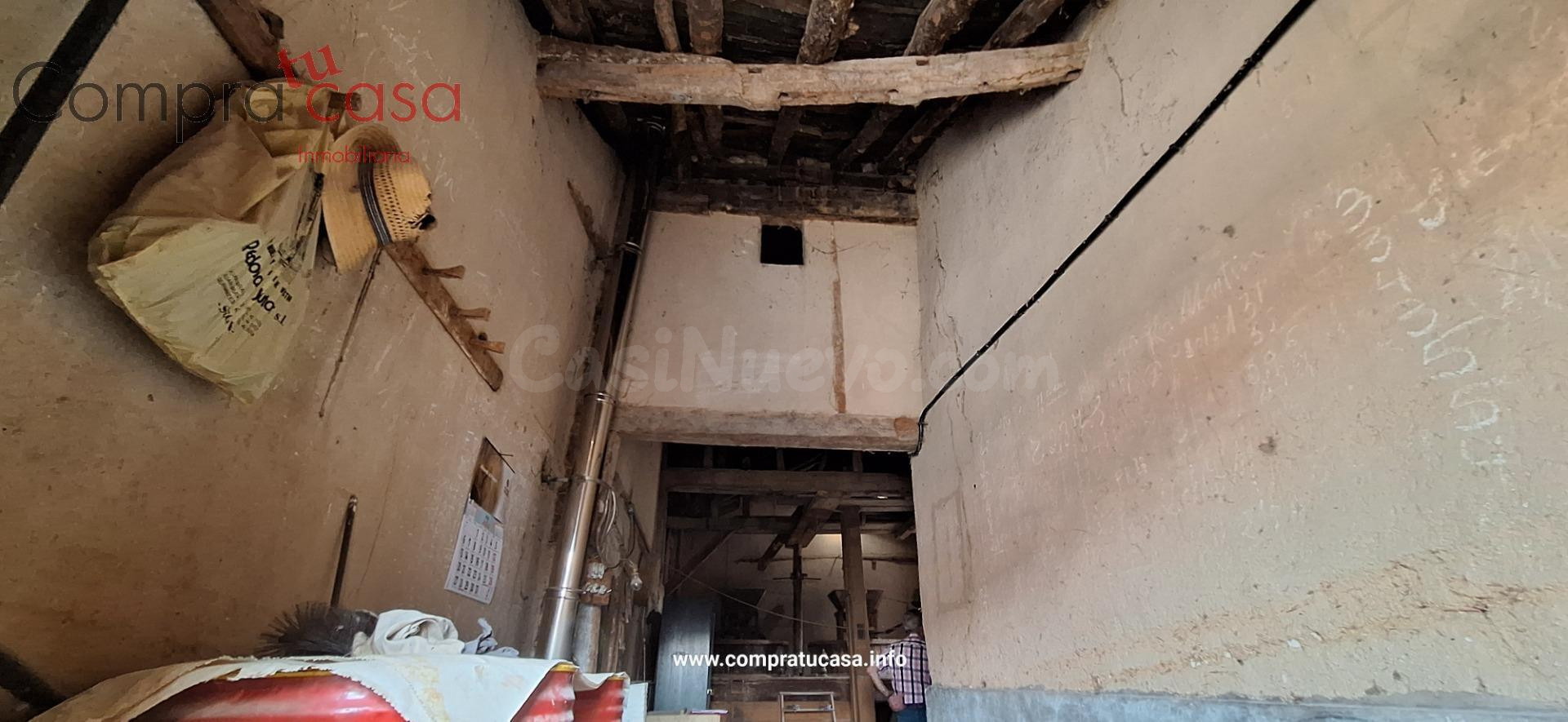 VENTA ANTIGUO MOLINO CON NAVE EN FUENTEMILANOS-SEGOVIA - foto 2