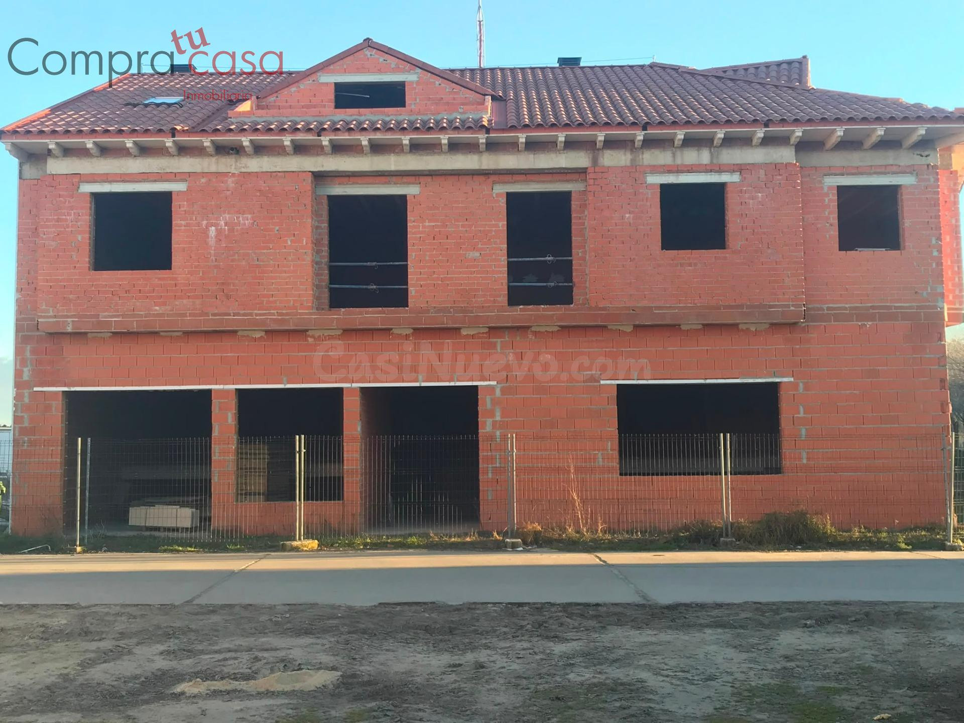 VENTA DE EDIFICIO EN COCA,SEGOVIA - foto 2