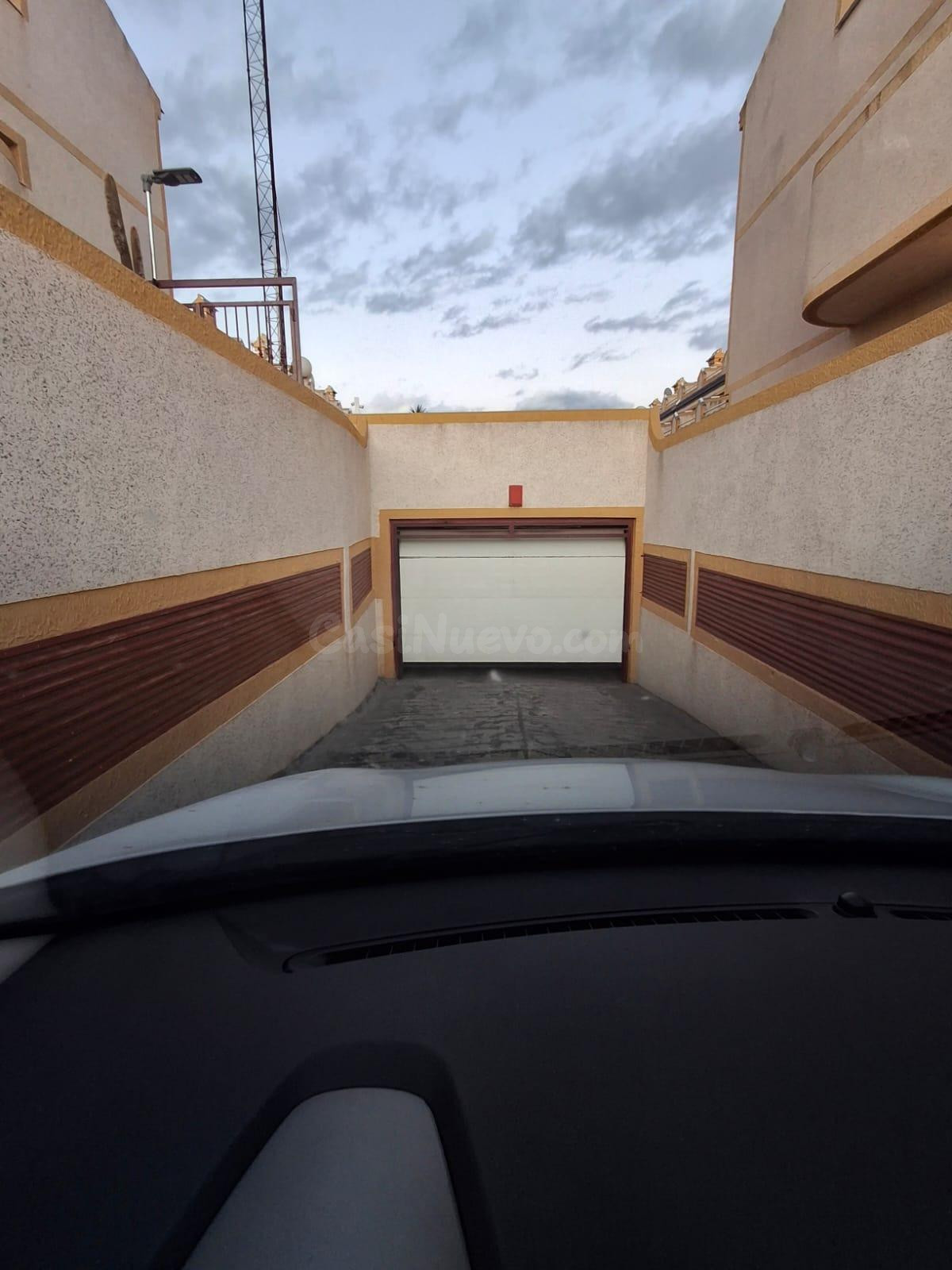 Lote de 9 plazas de garaje - foto 5