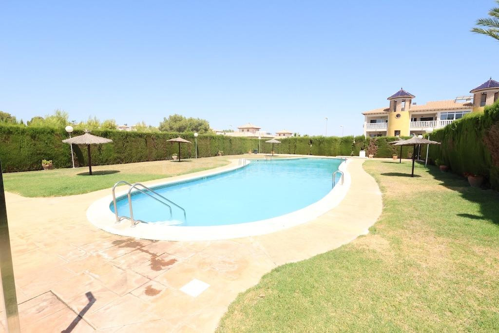 Apartamento en alquiler – Las Filipinas, Orihuela Costa