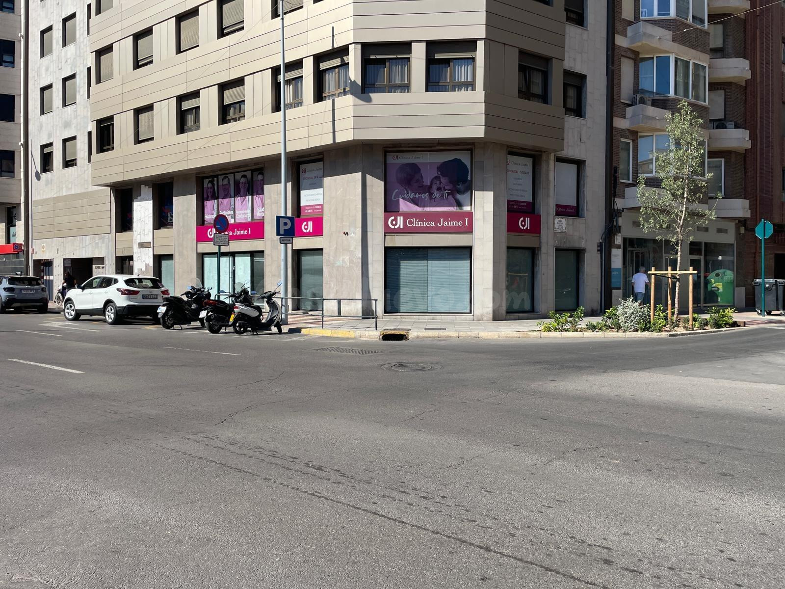 Local esquinero en el centro de Castellón de entidad bancaria