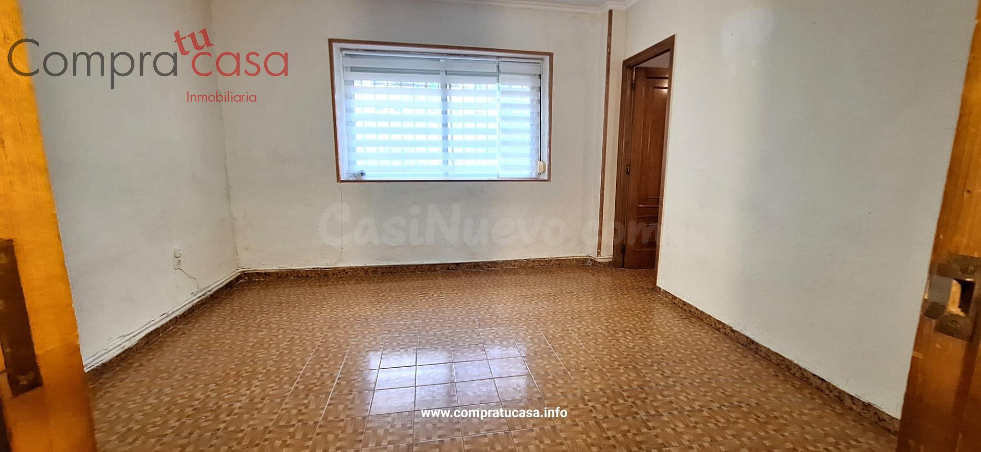 VENTA PISO CON PATIO SECTOR PLAZA DE TOROS.-EXCLUSIVA. - foto 3