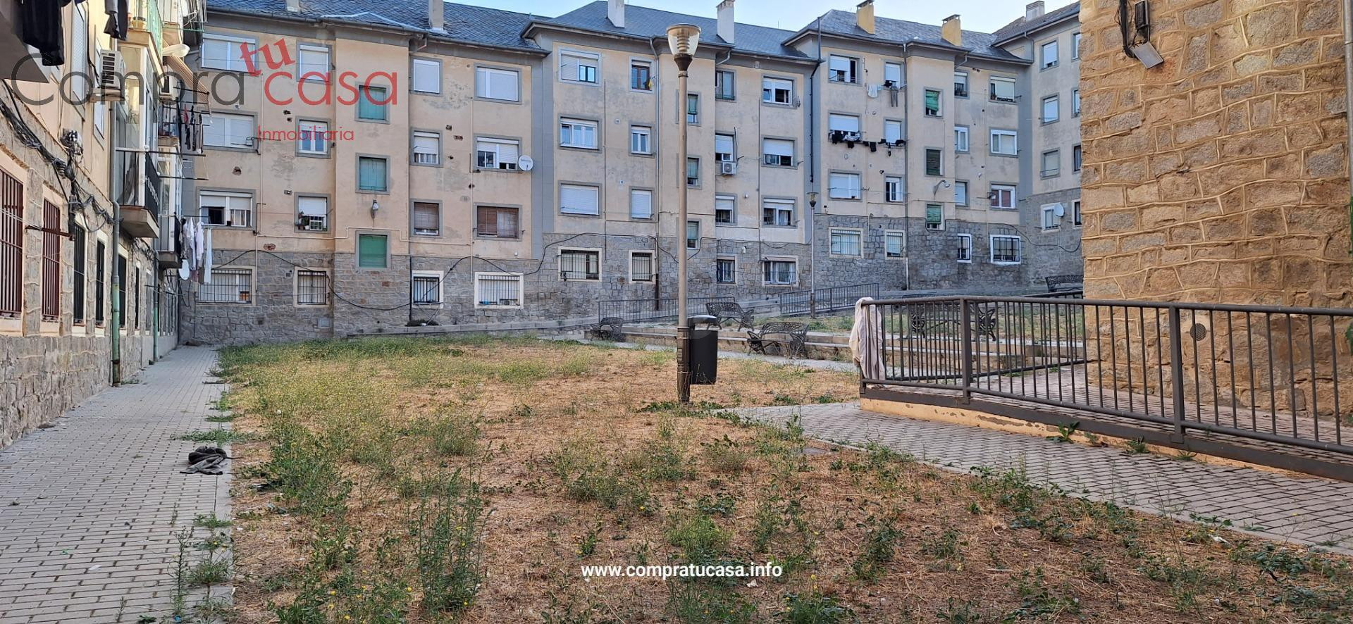VENTA PISO CON PATIO SECTOR PLAZA DE TOROS.-EXCLUSIVA. - foto 4