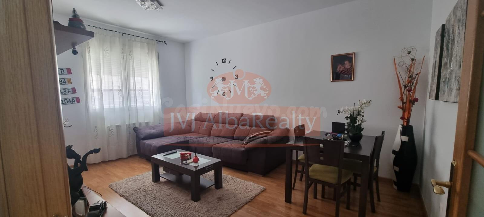 ¡Oportunidad única en Albacete! Vivienda en planta baja junt - foto 5