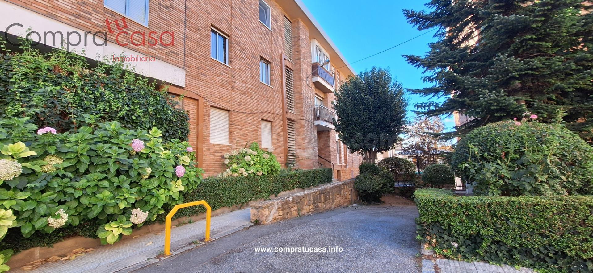 ALQUILER PISO SAN CARLOS BORROMEO AMUEBLADO.-
