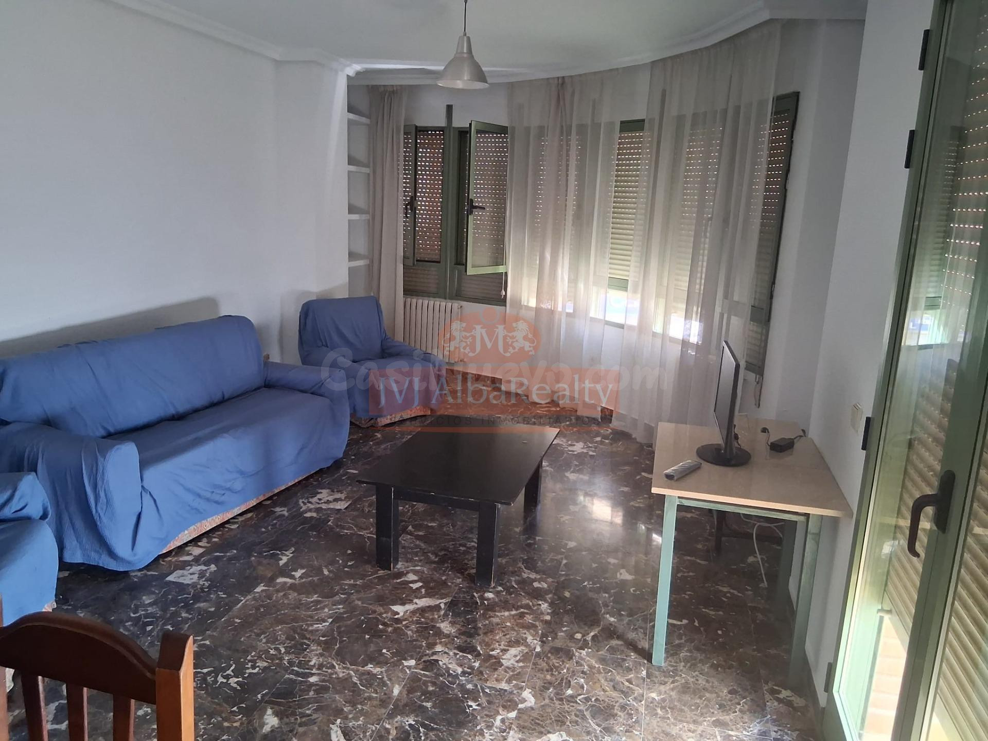 VIVIENDA EN ALQUILER PARA ESTUDIANTES ZONA PARQUE