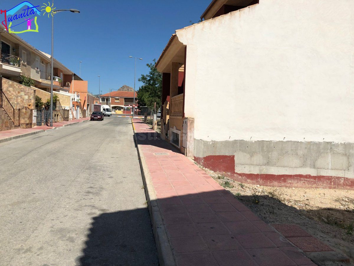 SOLAR EN VILLANUEVA DEL SEGURA. - foto 3