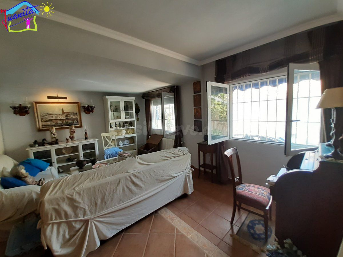 ESPECTACULAR CHALET L CON ZONA DE JARDIN Y PISCINA EN ARCHEN - foto 4