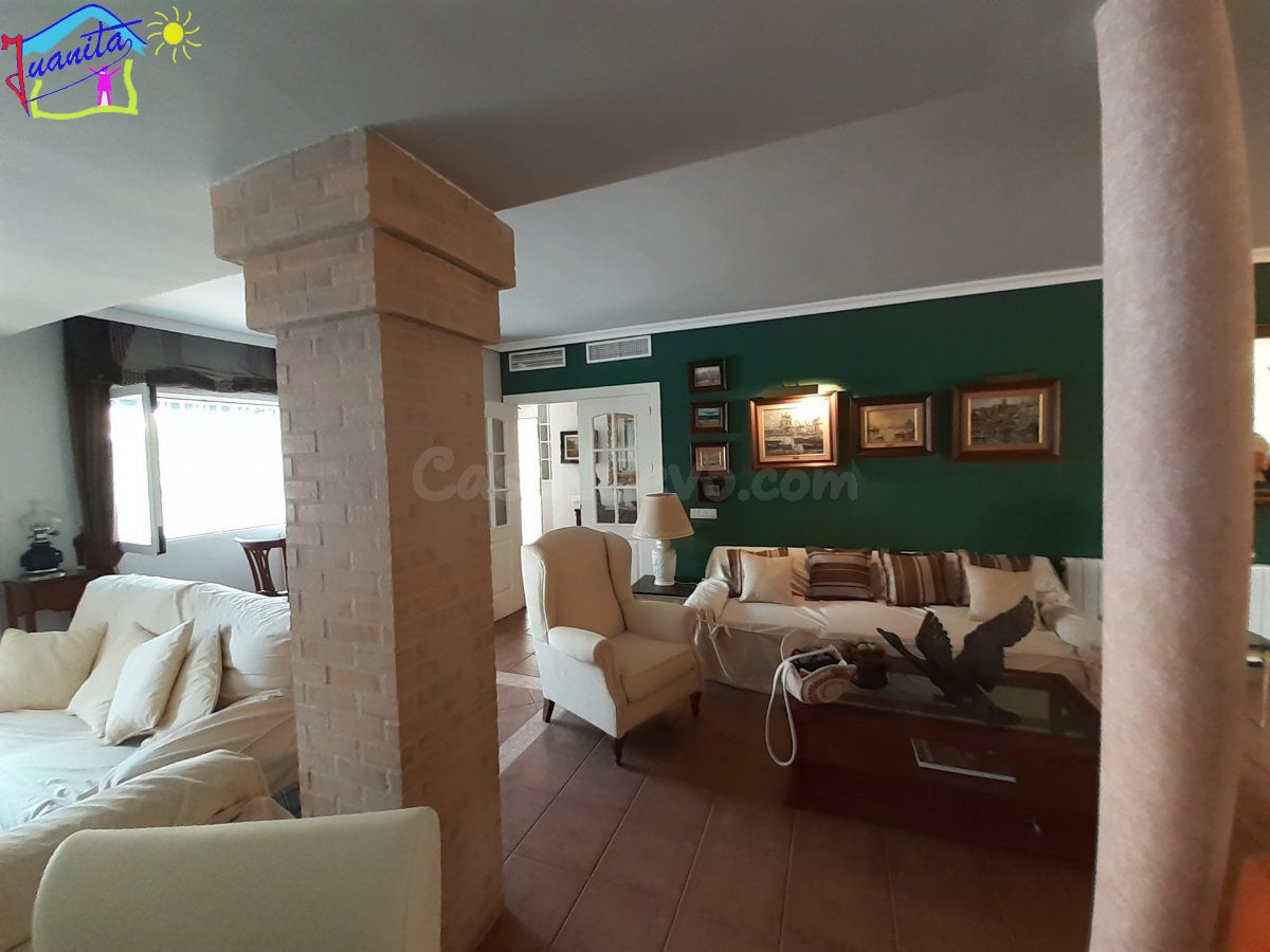 ESPECTACULAR CHALET L CON ZONA DE JARDIN Y PISCINA EN ARCHEN - foto 5