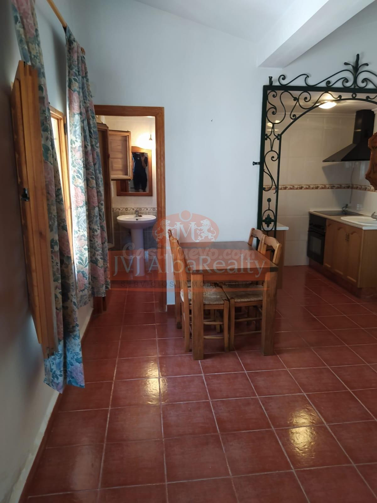CASA DE PUEBLO EN VENTA EN ALATOZ