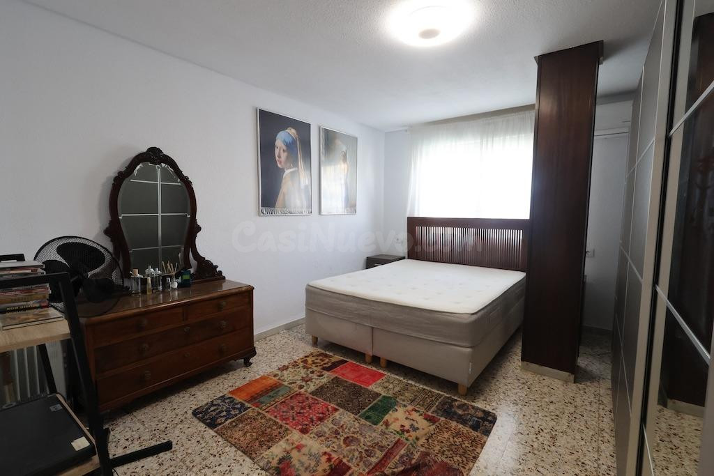 Apartamento en pleno centro de Torrevieja - foto 5