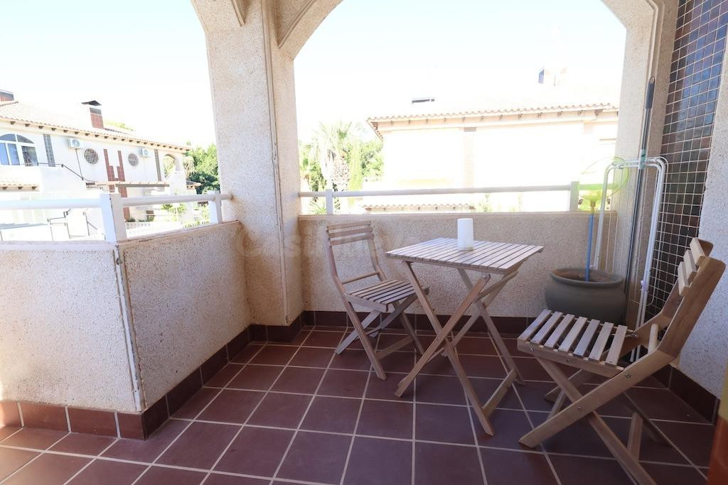 Apartamento en alquiler en Los Balcones. Los Altos del Edén, Torrevieja - foto 3