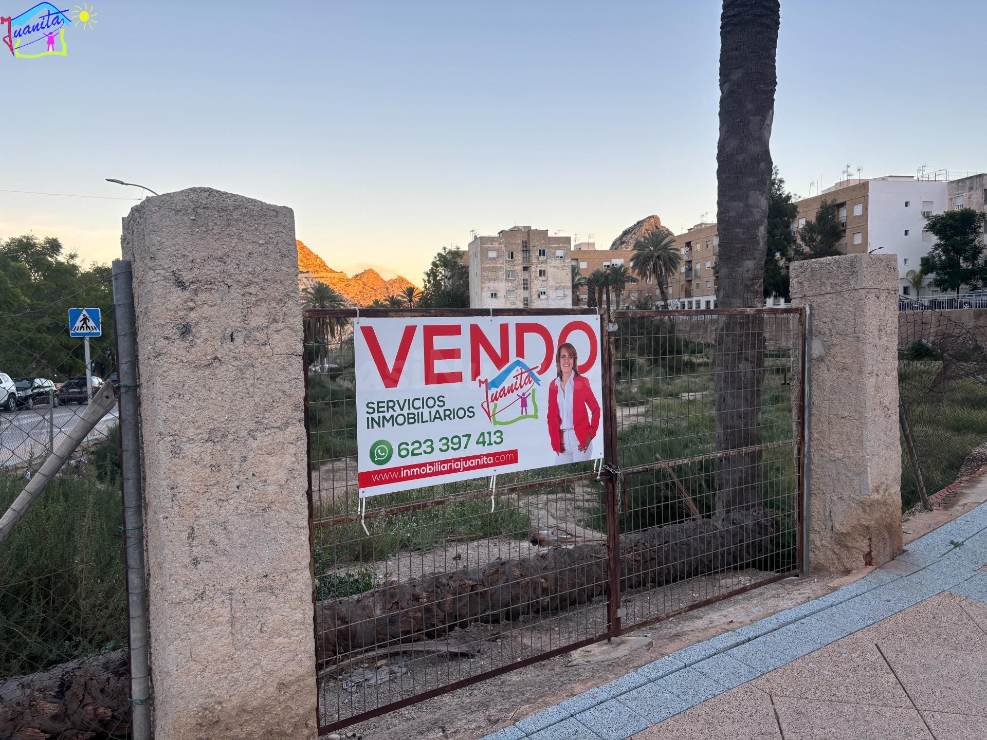 SOLAR EDIFICABLE 5000 M2 EN ARCHENA EN CARRETERA DEL BALNEARIO
