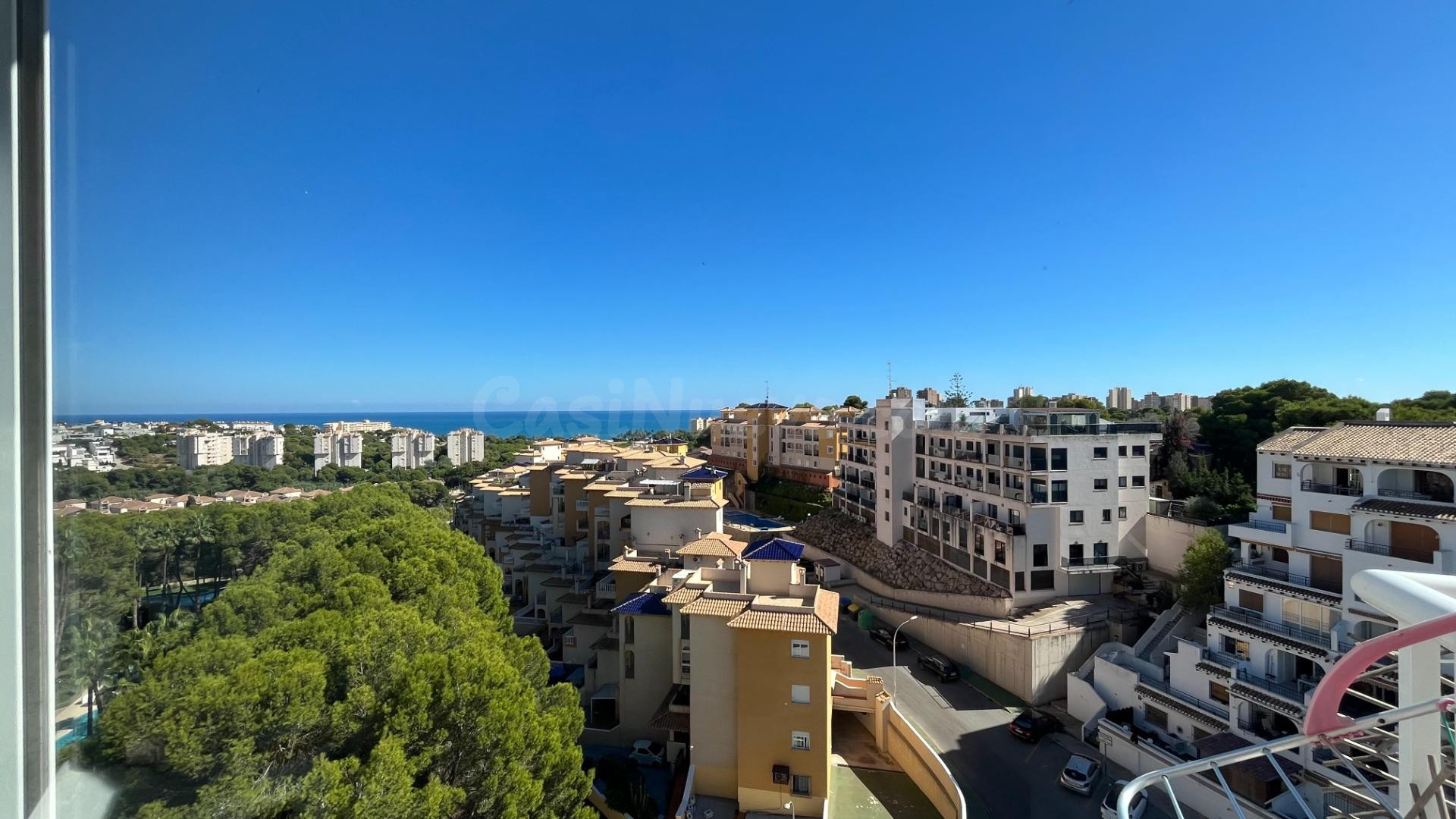 Apartamento en alquiler en Altos de Campoamor. Orihuela Costa - foto 2