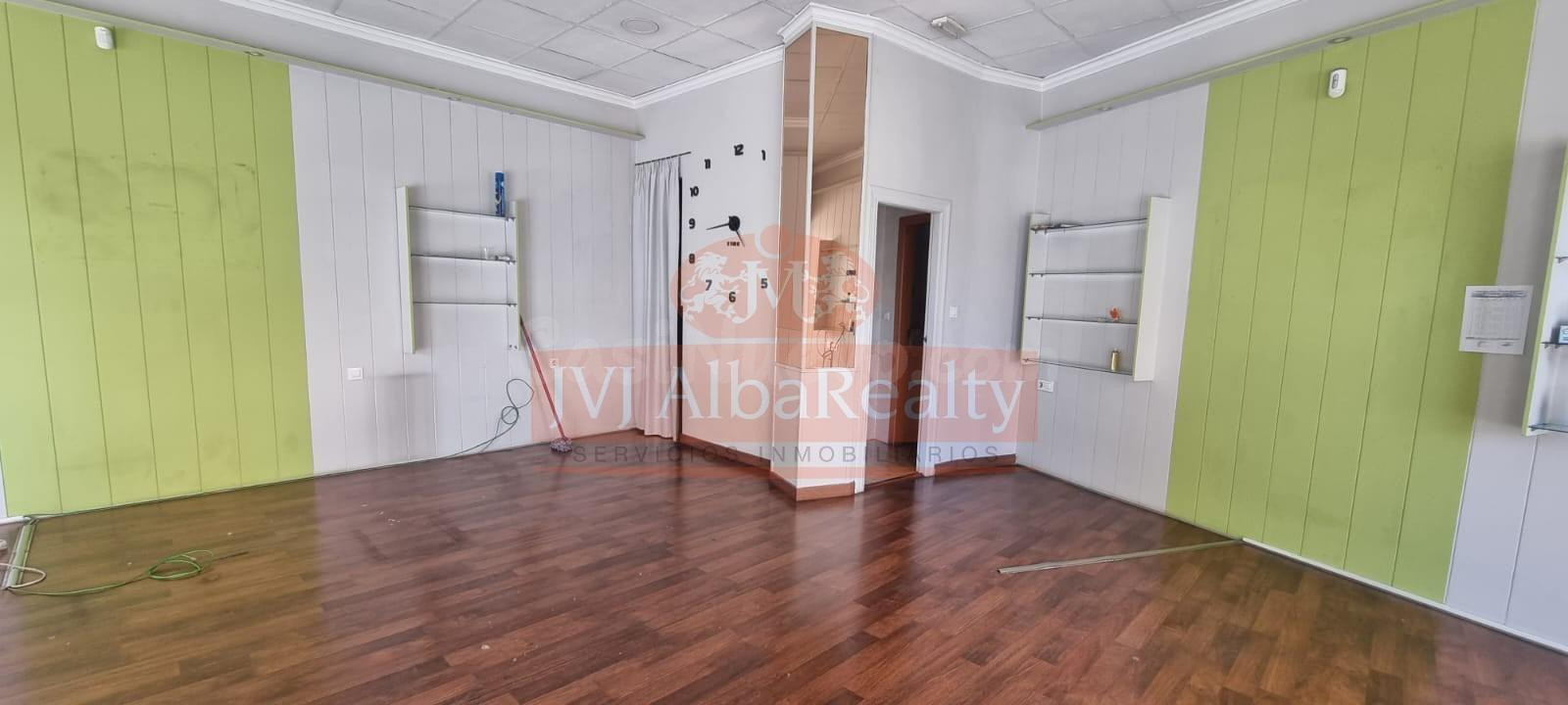 Se alquila local comercial en una zona concurrida - foto 5