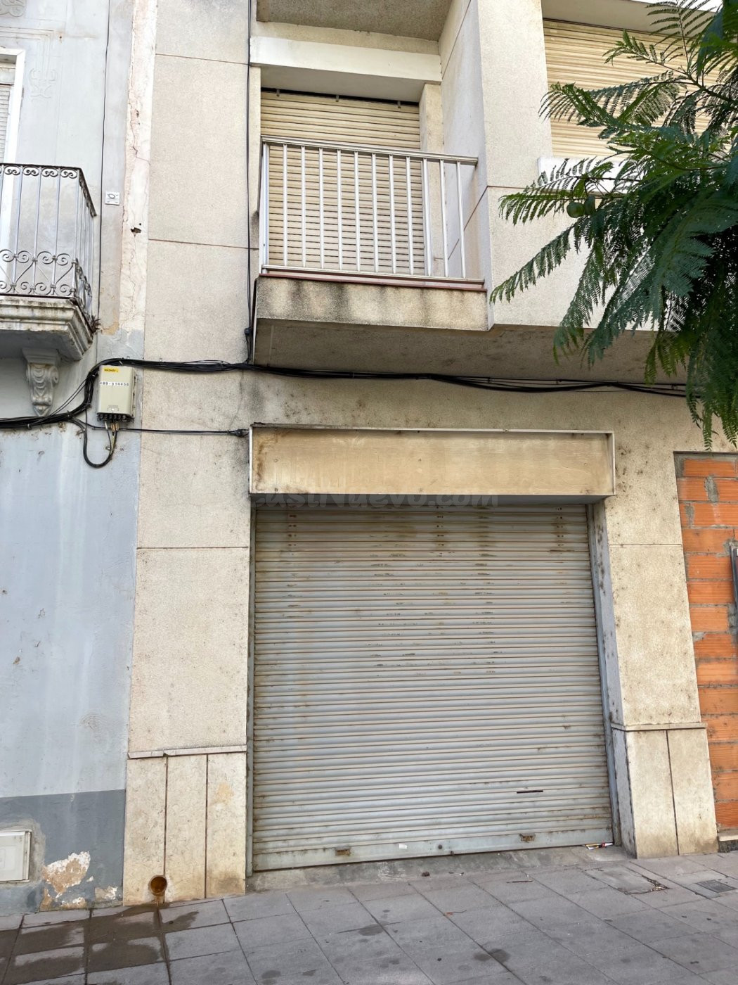 Local céntrico y próximo al rio - foto 4