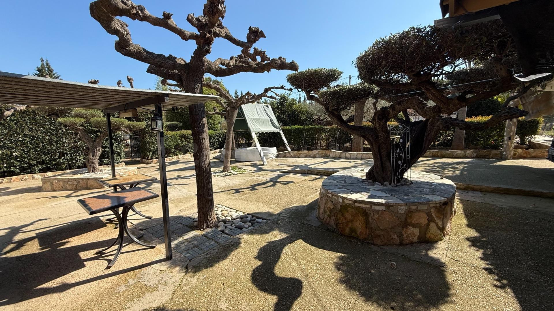 Finca rústica con vivienda legalizada y anexos en Santa Bàrbara (Tarragona) - foto 2