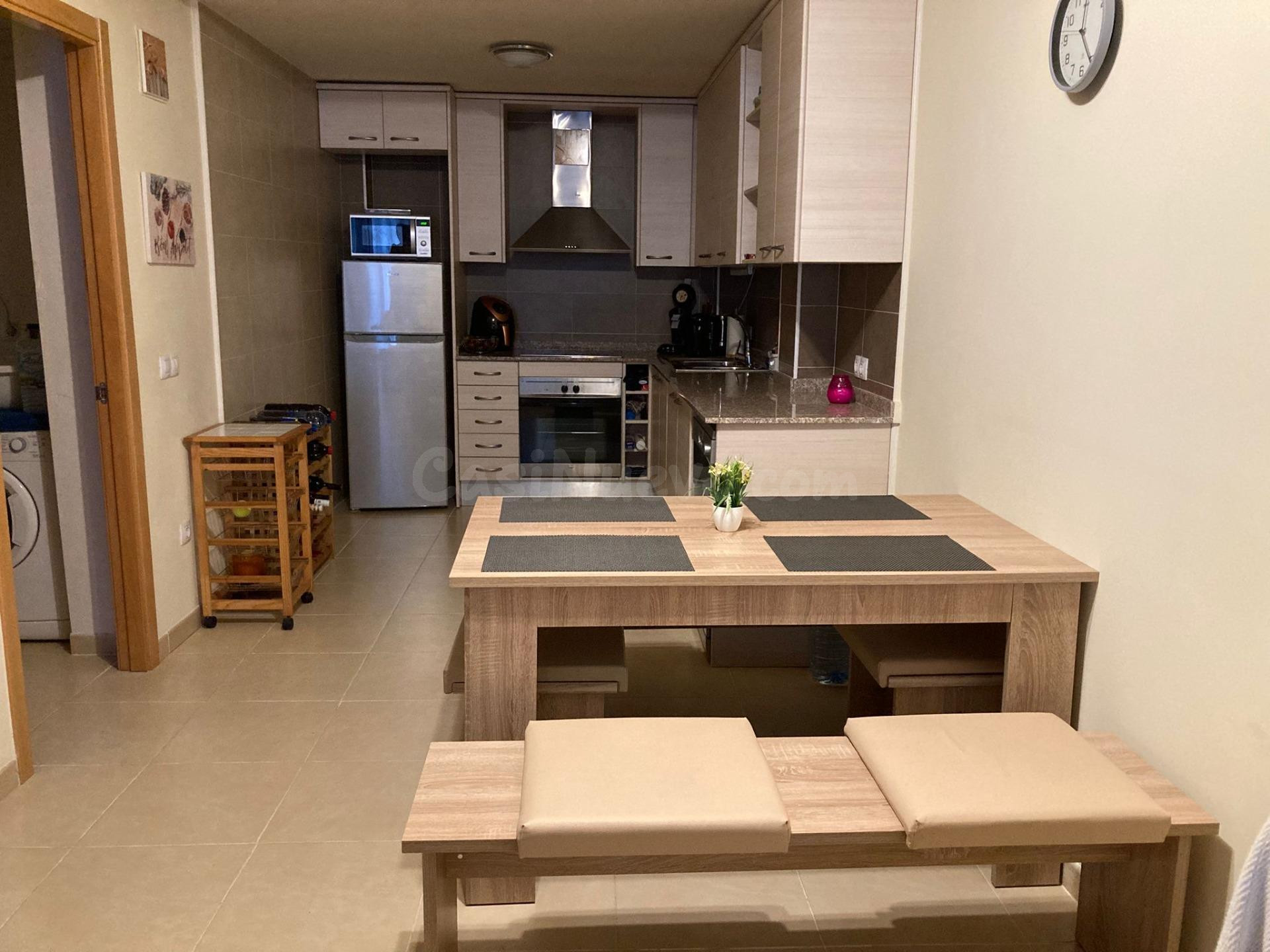 Piso listo para entrar a vivir en Amposta: luminoso, cómodo y con balcón - foto 3