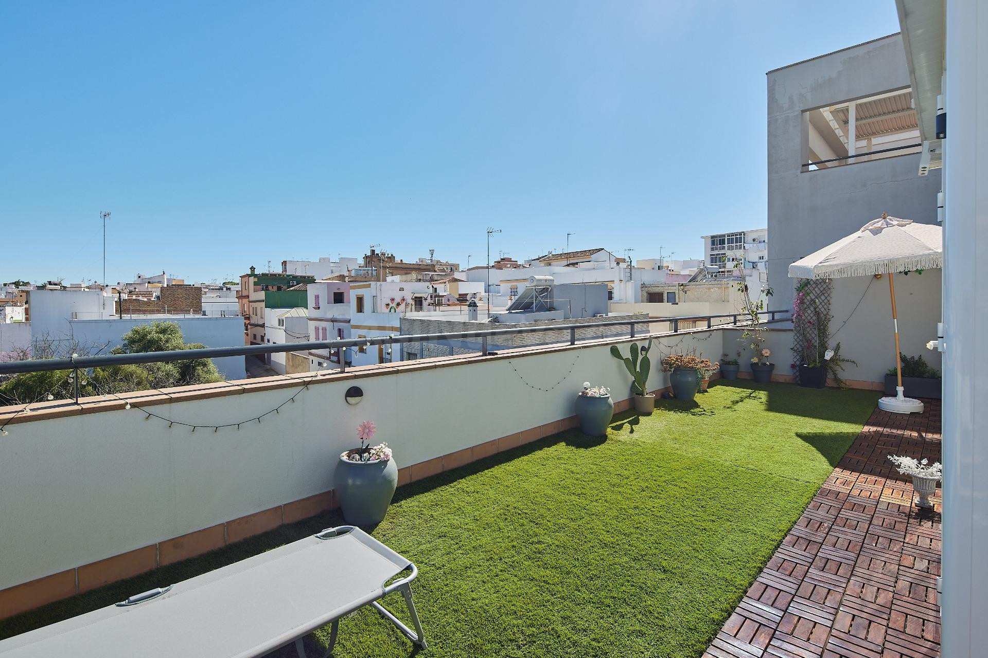 Piso con amplia terraza a 300 mts de la Plaza Mayor - foto 5