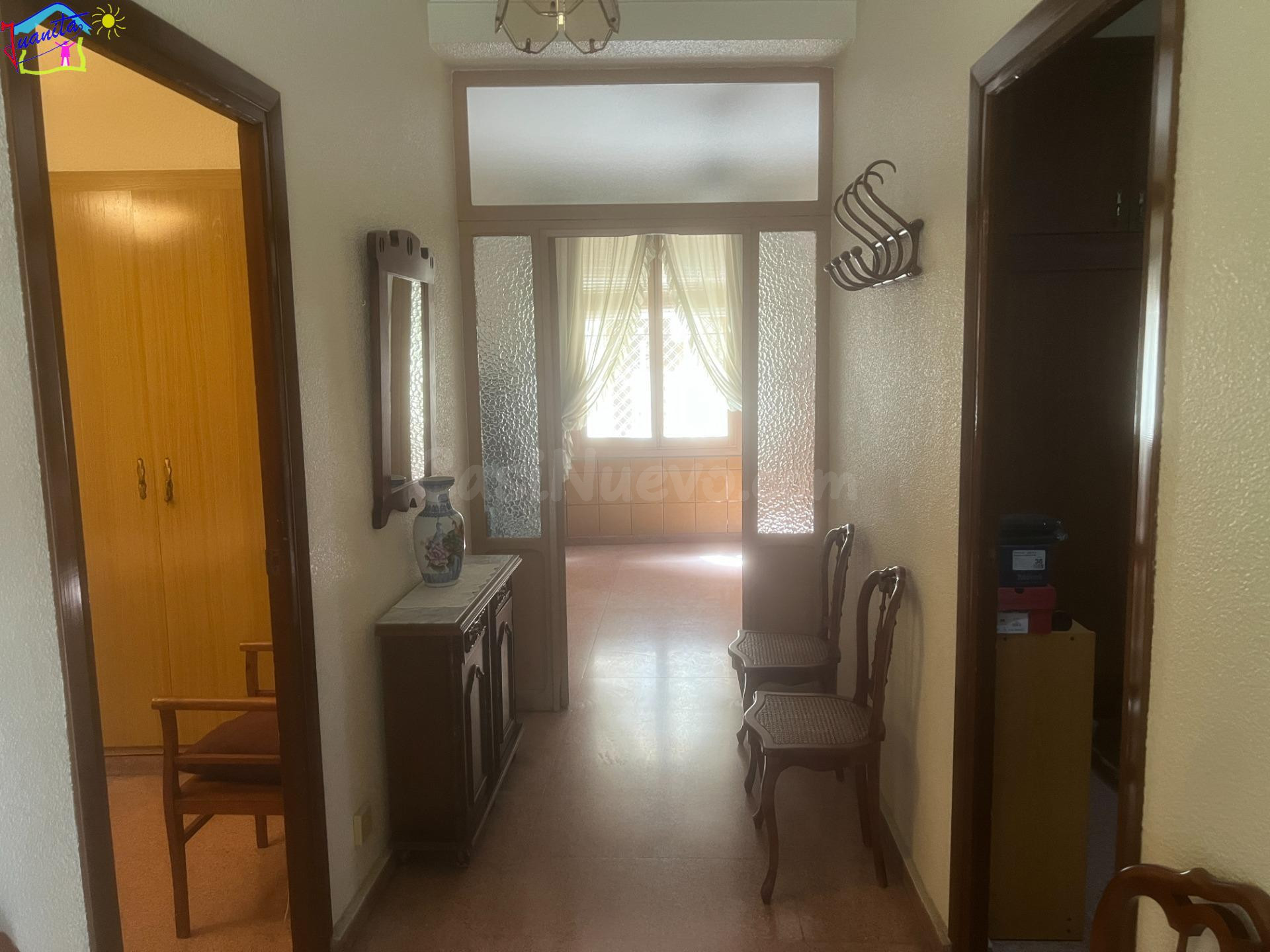 CASA DE PUEBLO ESQUINA EN ARCHENA CERCA MERCDO DE ABASTOS - foto 2