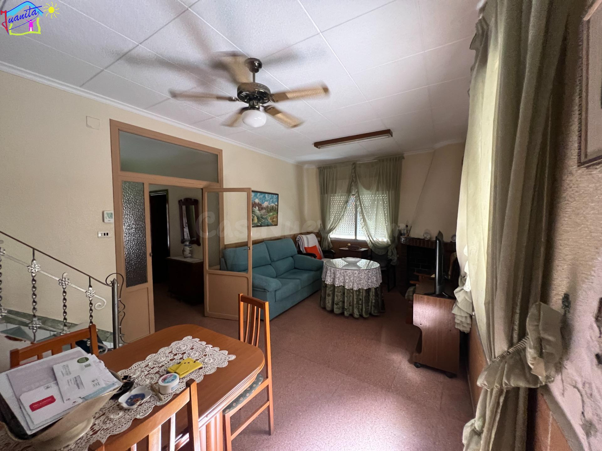 CASA DE PUEBLO ESQUINA EN ARCHENA CERCA MERCDO DE ABASTOS - foto 4
