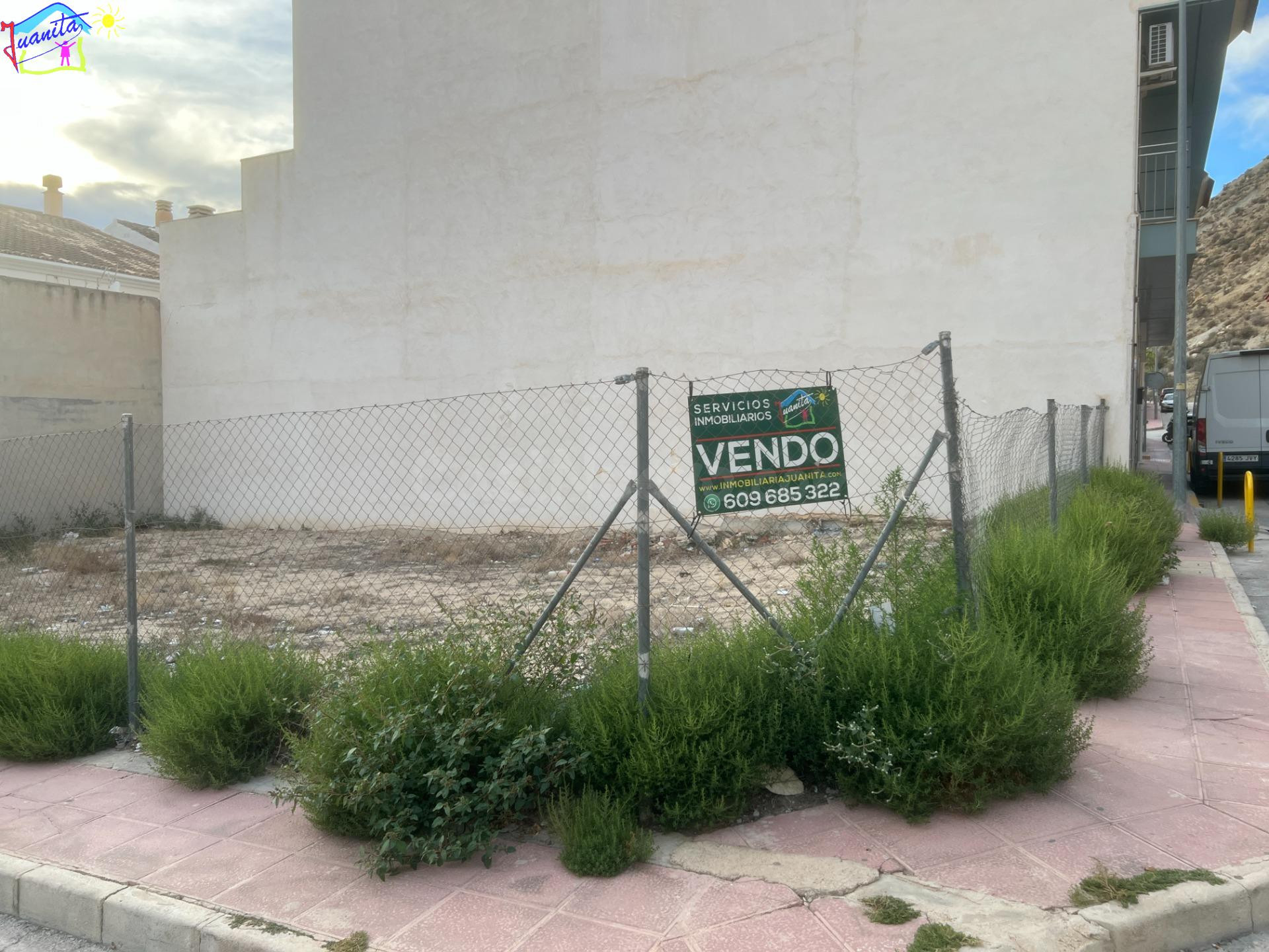 SOLAR EN ARCHENA