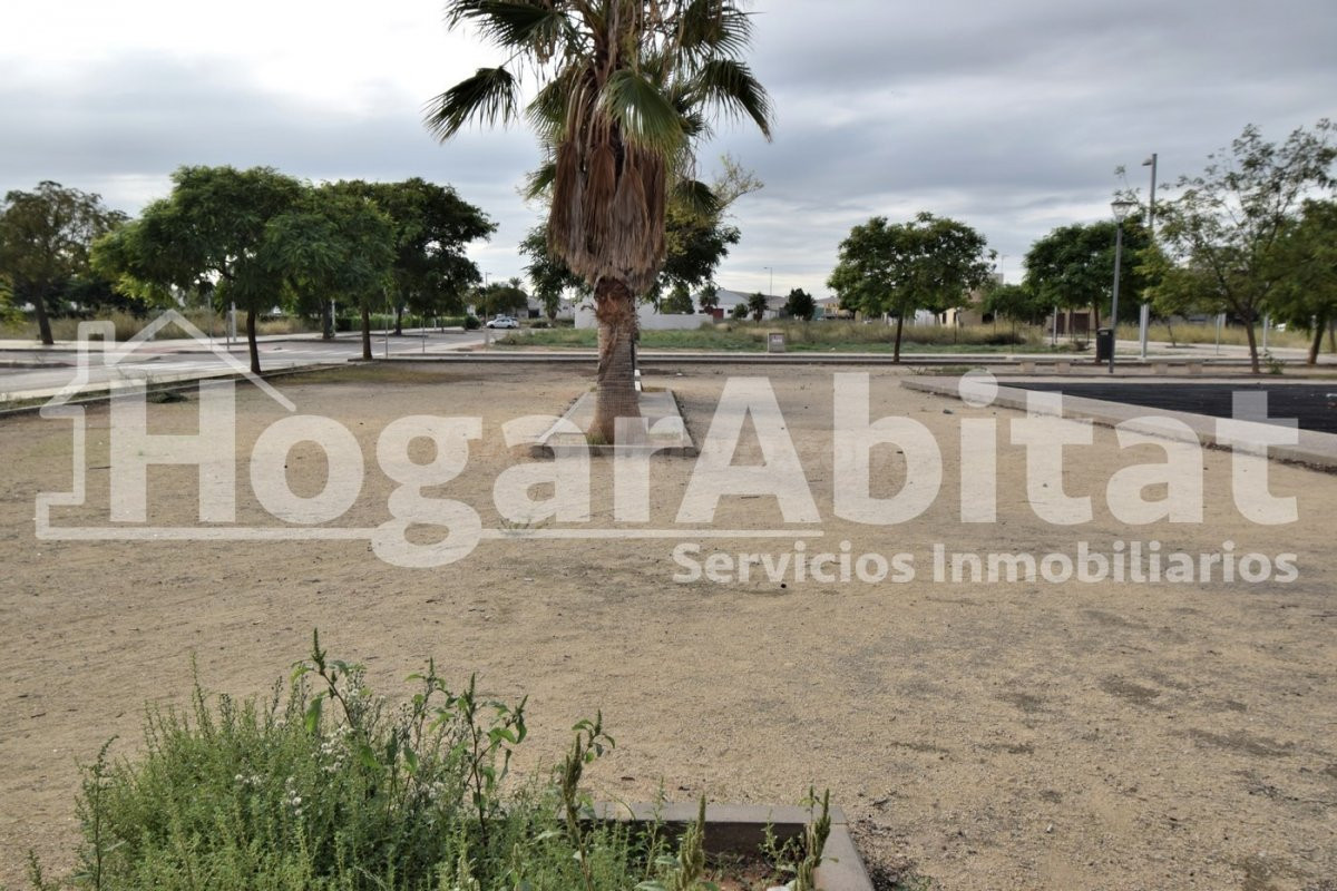 TERRENO URBANO junto Av. Espioca