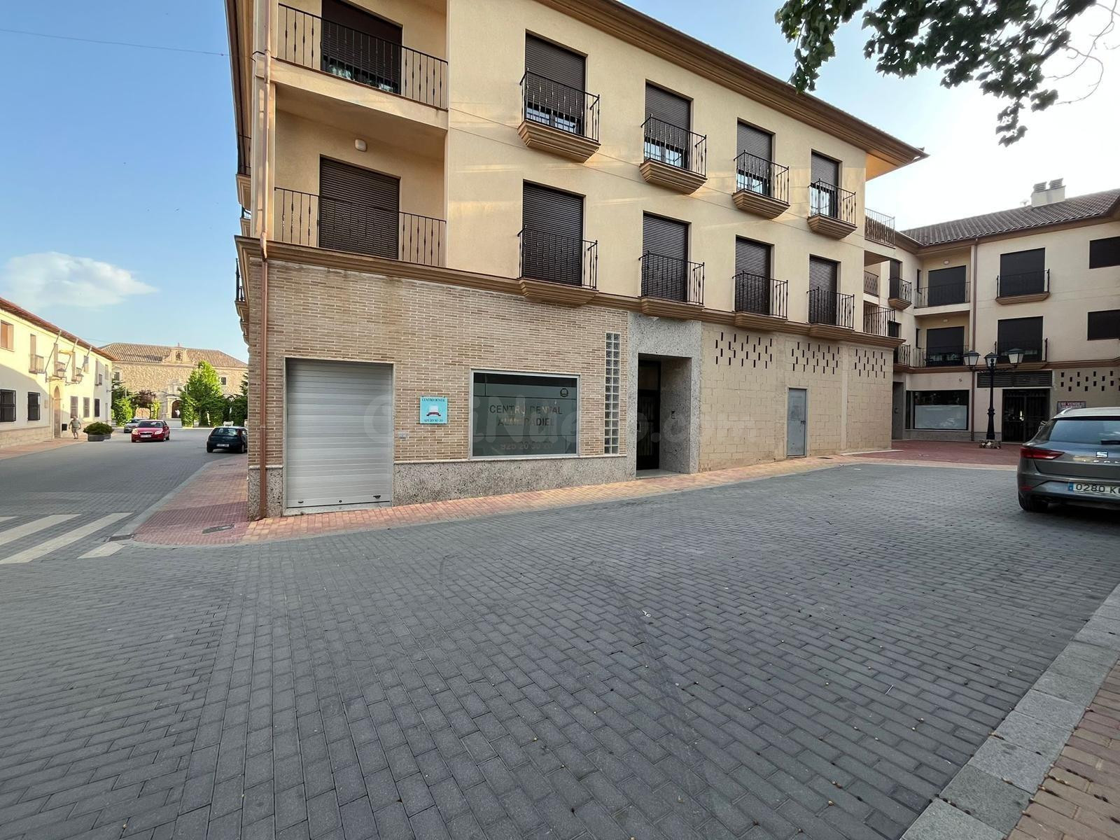 Amplio y Moderno Piso en La Puebla de Almoradiel - foto 5