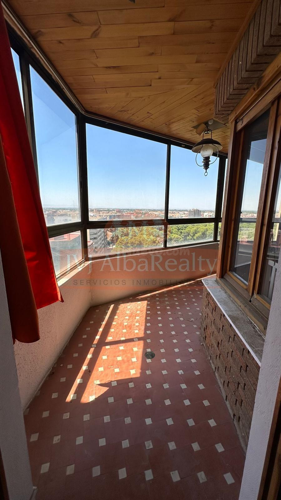 ESPECTACULAR VIVIENDA EN VENTA EN ZONA FUENTE DE AVENIDA DE ESPAÑA - foto 4