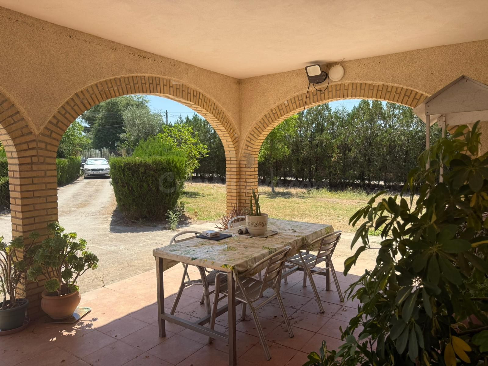 TRES VIVIENDAS, PISCINA Y PRIVACIDAD EN UNA FINCA ÚNICA. - foto 3