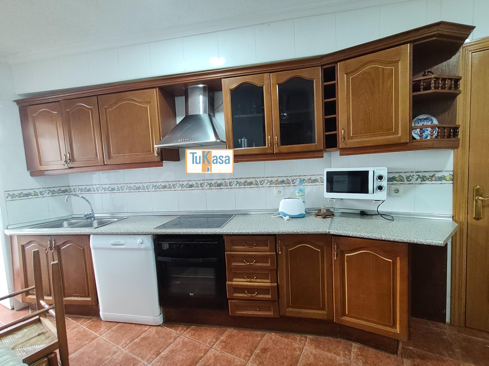 Alquiler Piso para estudiantes completo o por habitaciones con calefacción y aire acondicionado