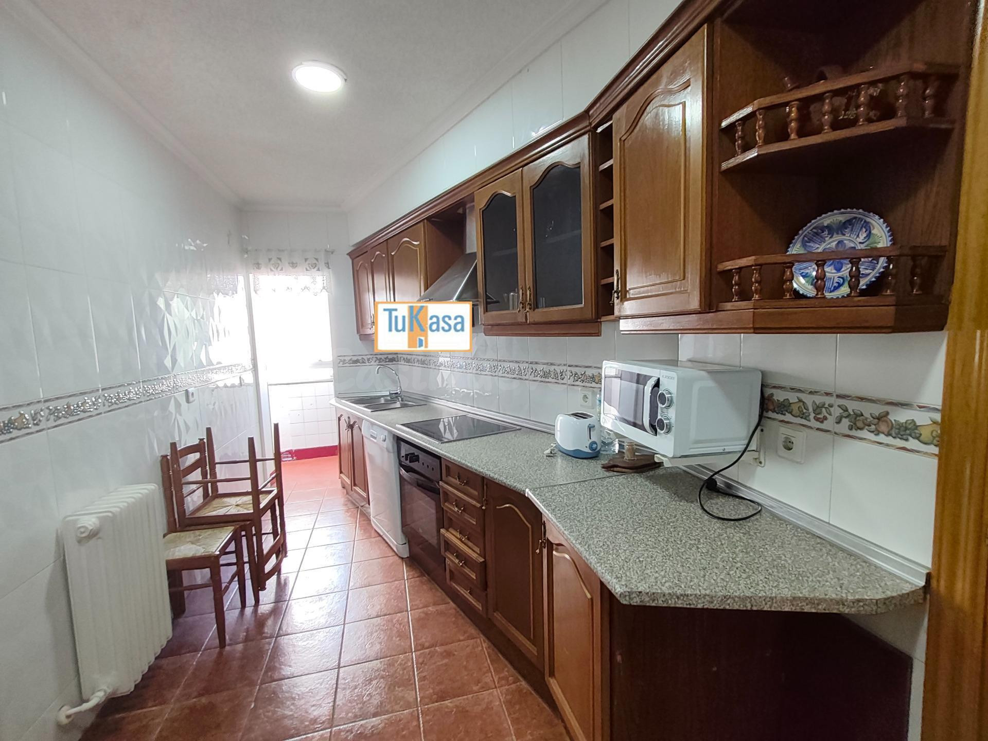 Alquiler Piso para estudiantes completo o por habitaciones con calefacción y aire acondicionado - foto 3