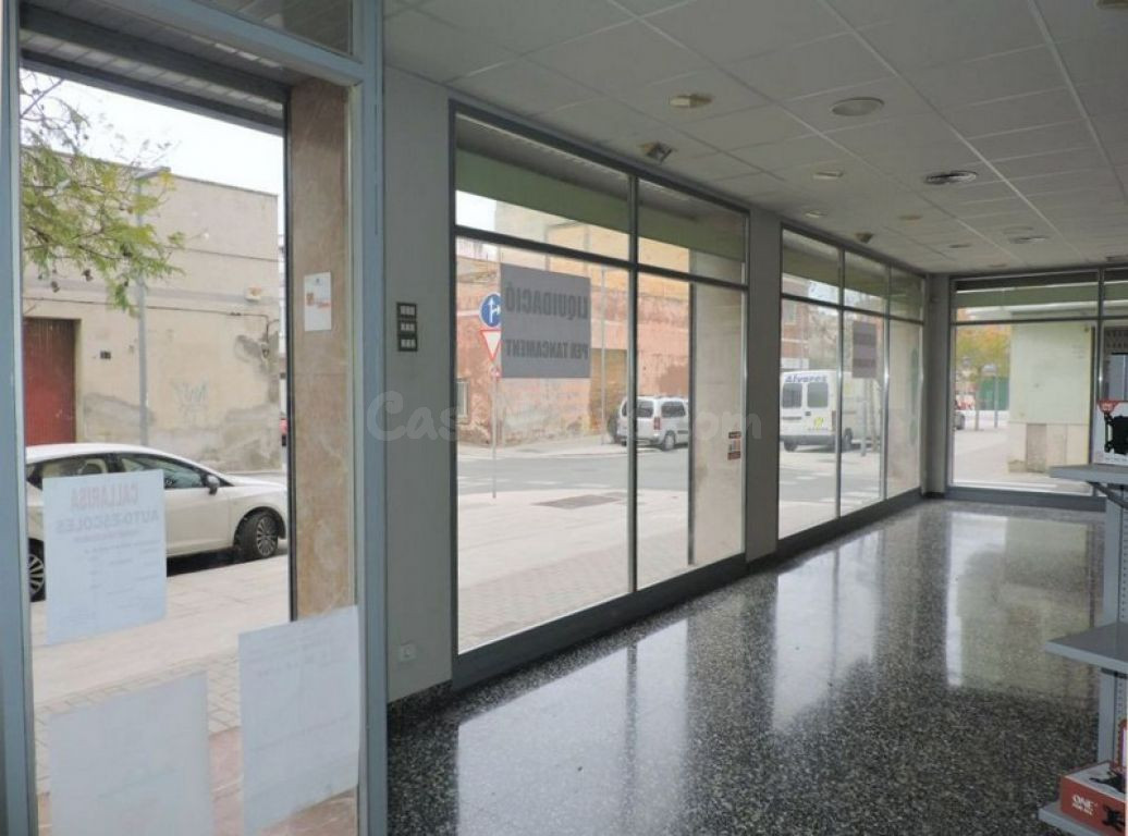 LOCAL EN VENTA CON GRAN RENTABILIDAD - foto 2