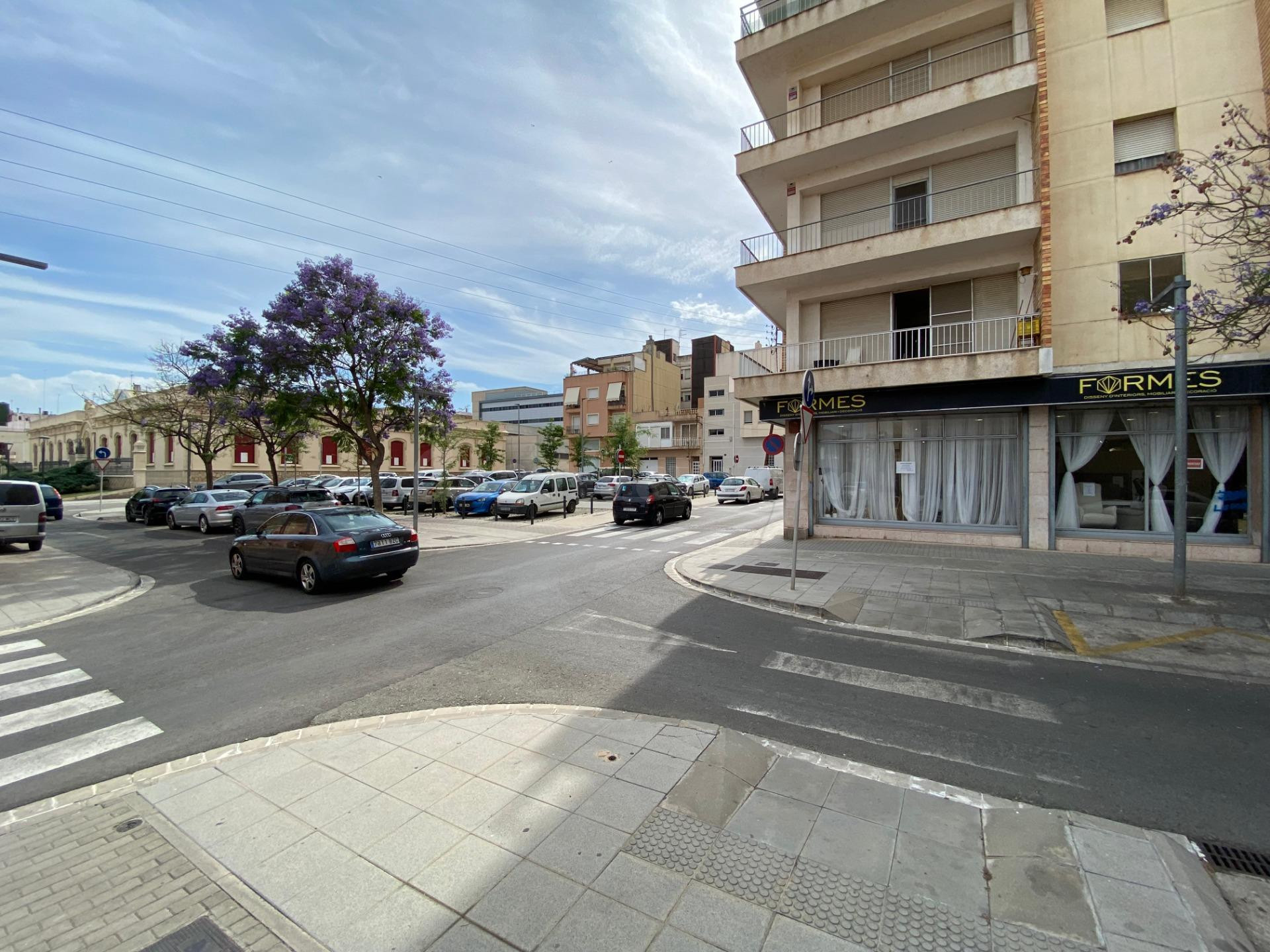 LOCAL EN VENTA CON GRAN RENTABILIDAD - foto 4