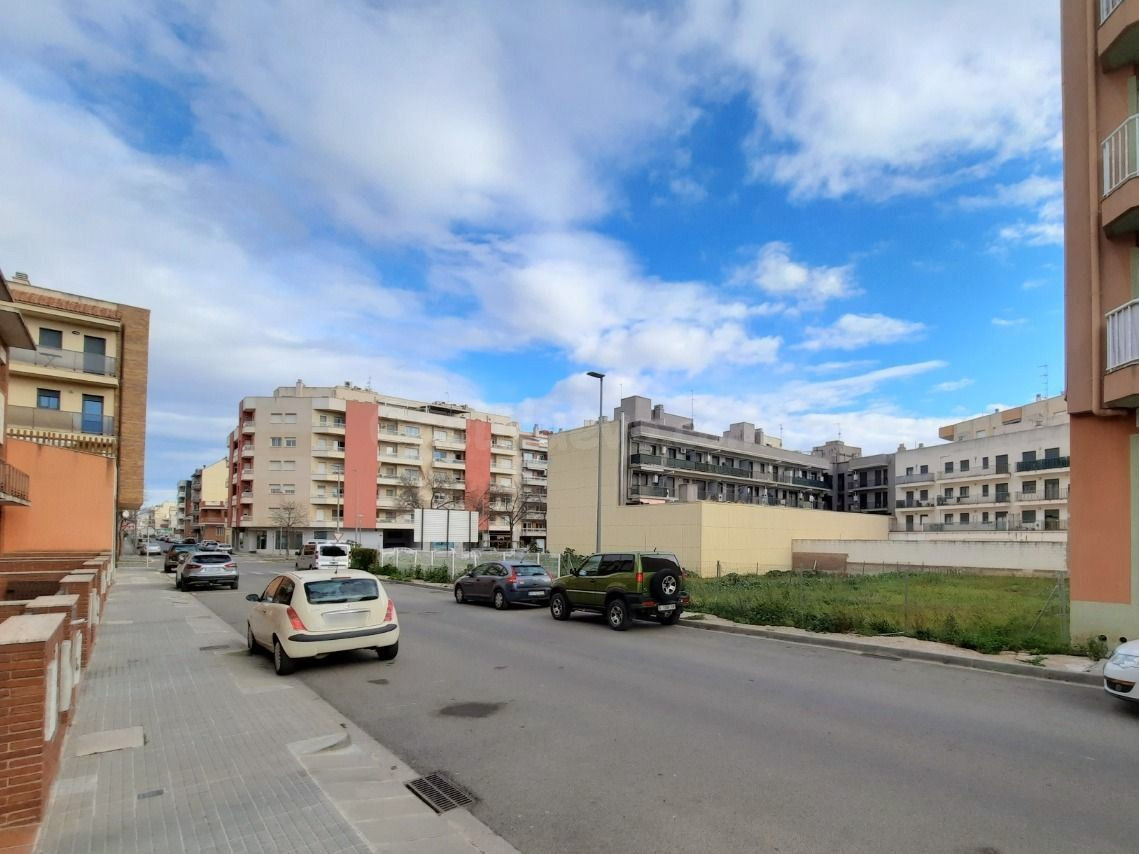 GRAN TERRENO EDIFICABLE - foto 2