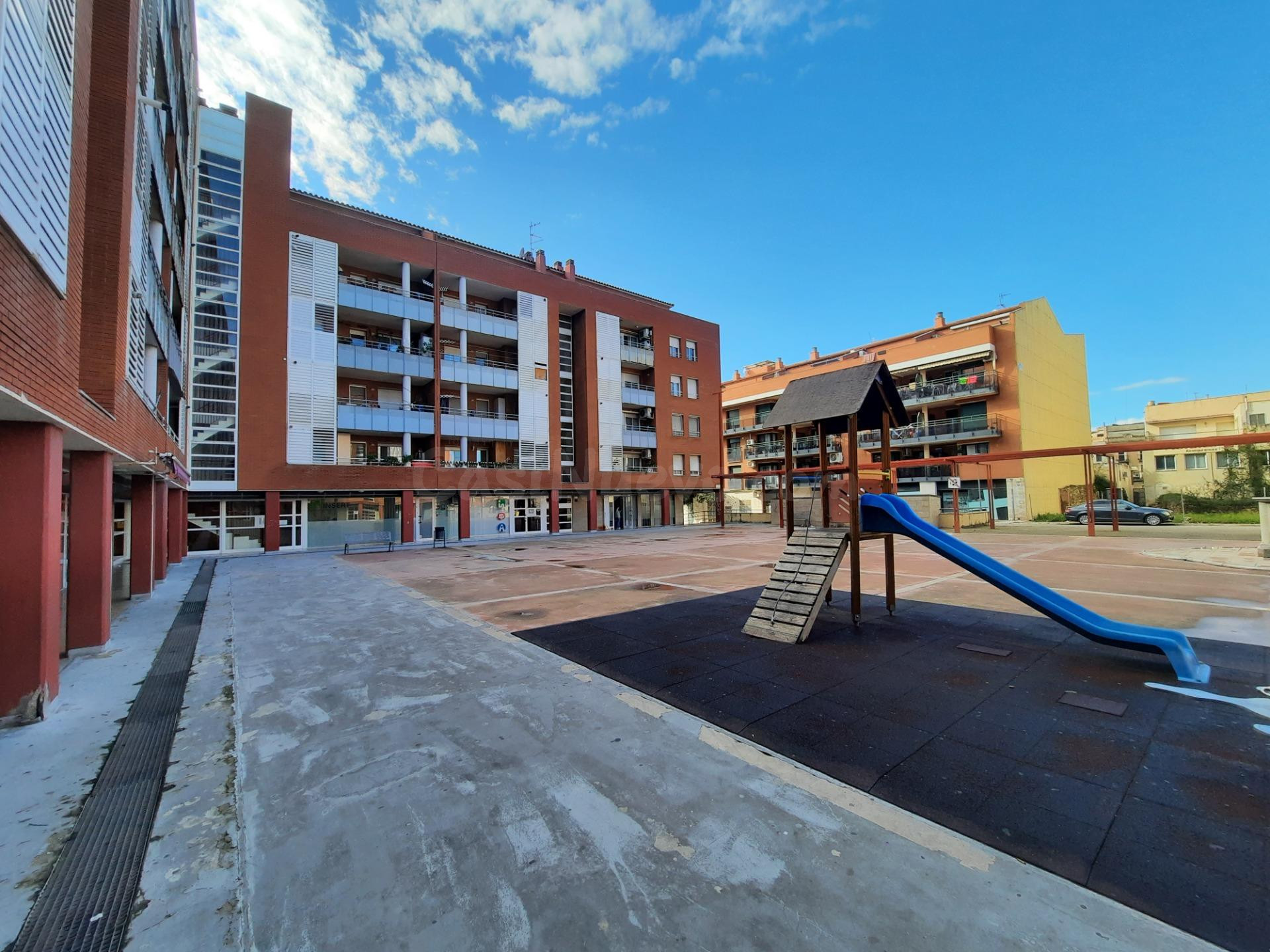 ESTUPENDO LOCAL EN EL CENTRO DE LA CIUDAD