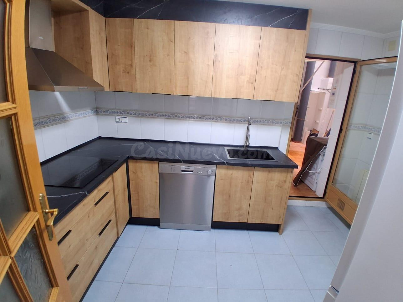 AMPLIA VIVIENDA IDEAL PARA ESTUDIANTE ZONA CARRETAS - foto 3
