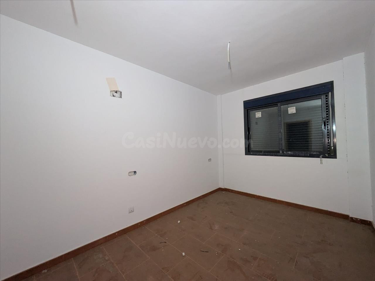 EDIFICIO EN DELTEBRE - foto 5