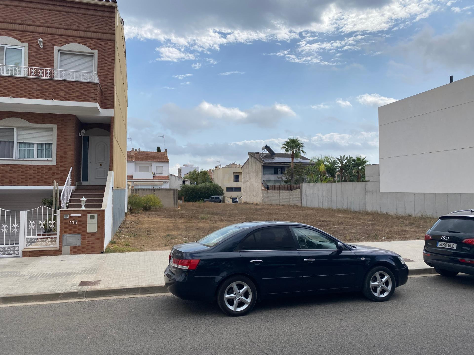 TU FUTURO HOGAR EN ATRACTIVA ZONA RESIDENCIAL - foto 3